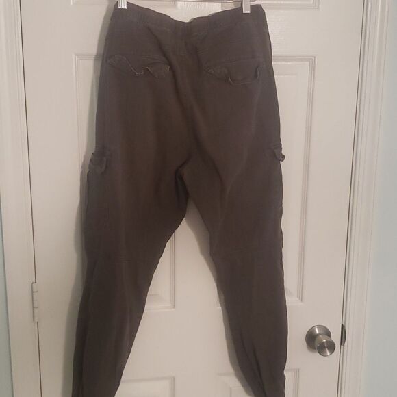 Guess Size Medium Womens Pant - Picture 6 of 6